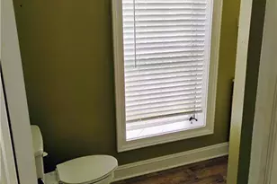 911 Union St, Brunswick, GA 31520 - Photo 11