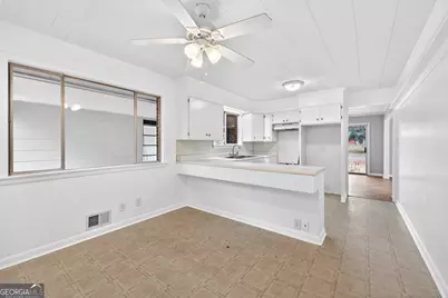 236 6th Avenue, Winder, GA 30680 - Photo 17