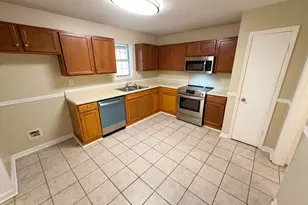 105 Vineyard Pond Dr, Norcross, GA 30071 - Photo 9