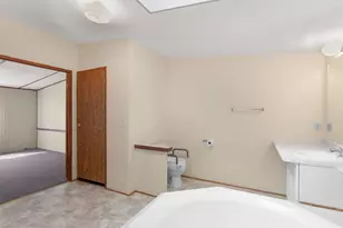 245 Brooks Rd, Jackson, GA 30233 - Photo 33