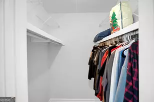 725 Dalrymple Rd, Atlanta, GA 30328 - Photo 11