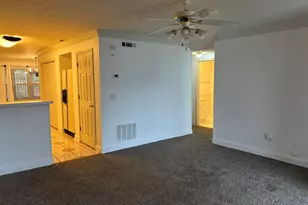 12 Intown Pl, Fayetteville, GA 30214 - Photo 3