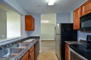 4103 Fairington Club Dr, Lithonia, GA 30038 - Photo 11