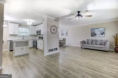 3073 Kathy Lane NW, Conyers, GA 30012 - Photo 9