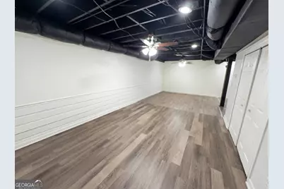 124 Creekview Drive, Woodstock, GA 30188 - Photo 17