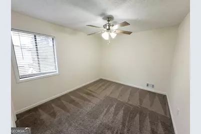 124 Creekview Drive, Woodstock, GA 30188 - Photo 13