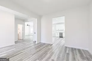 161 Sunfish Cir, Jefferson, GA 30549 - Photo 3