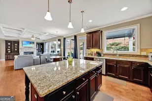 2096 Democracy Dr, Buford, GA 30519 - Photo 15