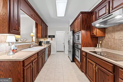 2070 Spivey Village Trace, Jonesboro, GA 30236 - Photo 9