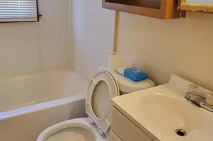 117 Lake Dr, Griffin, GA 30223 - Photo 7