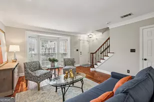 42 Mt Vernon Cir, Atlanta, GA 30338 - Photo 9