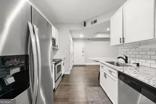 1250 SE Parkwood Circle SE, Atlanta, GA 30339 - Photo 7