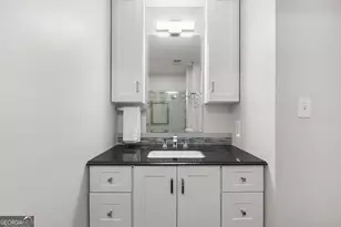 1250 SE Parkwood Circle SE, Atlanta, GA 30339 - Photo 17