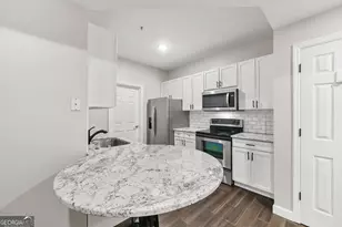 1250 SE Parkwood Circle SE, Atlanta, GA 30339 - Photo 5