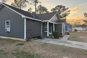 2035 Lasalle Dr, Valdosta, GA 31602 - Photo 3