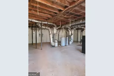 2907 Sylvan Road, East Point, GA 30344 - Photo 15