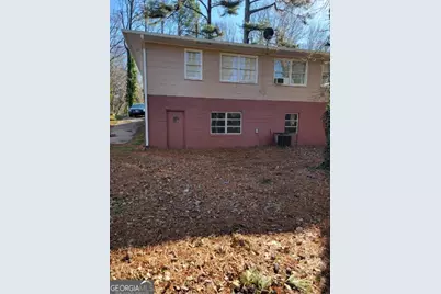 2907 Sylvan Road, East Point, GA 30344 - Photo 13