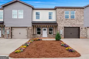 302 Beau Claire Cir, Byron, GA 31008 - Photo 1