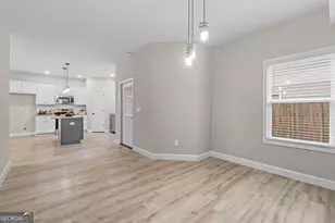 302 Beau Claire Cir, Byron, GA 31008 - Photo 13