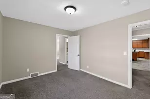 2586 Wiggins St, Lithonia, GA 30058 - Photo 23