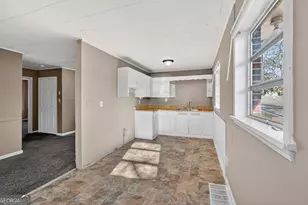 2586 Wiggins St, Lithonia, GA 30058 - Photo 19