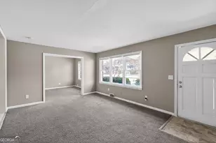 2586 Wiggins St, Lithonia, GA 30058 - Photo 5