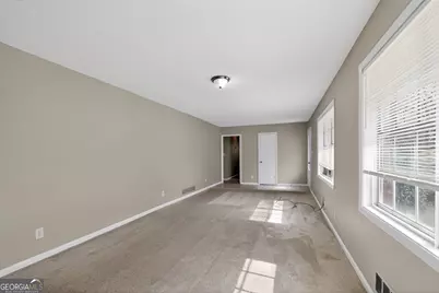 2234 Seven Oaks Circle, Conley, GA 30288 - Photo 9