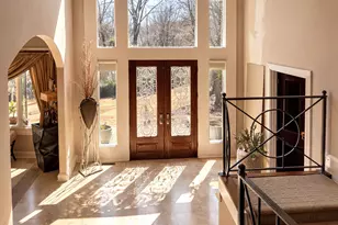 8360 Jett Ferry Rd, Sandy Springs, GA 30350 - Photo 9