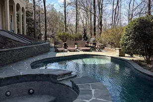 8360 Jett Ferry Rd, Sandy Springs, GA 30350 - Photo 7