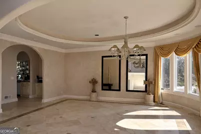 8360 Jett Ferry Road, Sandy Springs, GA 30350 - Photo 11