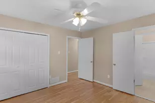 100 Homestead Pl, Rex, GA 30273 - Photo 13