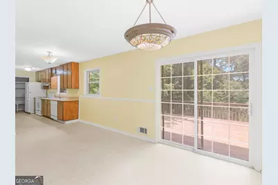 100 Homestead Place, Rex, GA 30273 - Photo 9