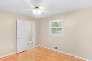 100 Homestead Pl, Rex, GA 30273 - Photo 15