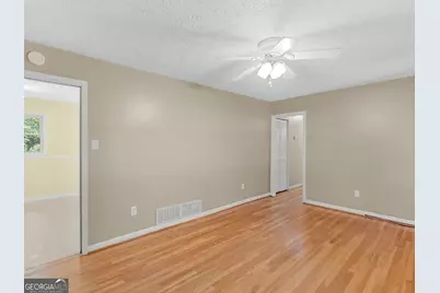 100 Homestead Place, Rex, GA 30273 - Photo 7