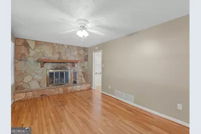 100 Homestead Place, Rex, GA 30273 - Photo 3