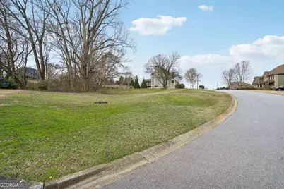 693 Reece Drive, Hoschton, GA 30548 - Photo 3