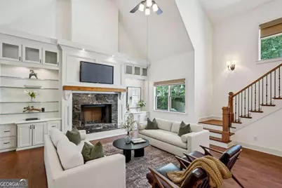 279 Lakeview Avenue NE, Atlanta, GA 30305 - Photo 13