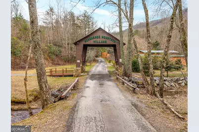 1856 Deer Run Circle, Hiawassee, GA 30546 - Photo 3