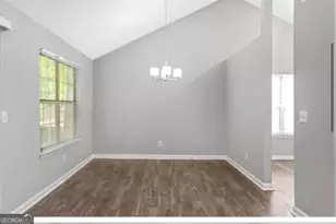 956 Forest Path, Stone Mountain, GA 30088 - Photo 7