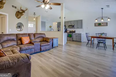 401 White Street, Mansfield, GA 30055 - Photo 9