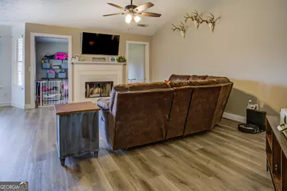 401 White Street, Mansfield, GA 30055 - Photo 11