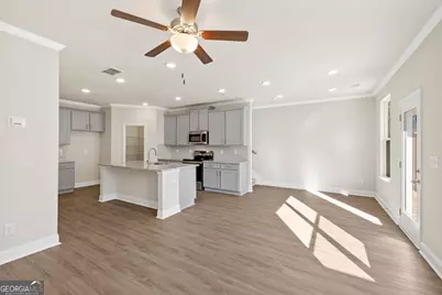 5621 Overview Drive, Flowery Branch, GA 30542 - Photo 9