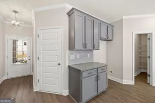 5621 Overview Dr, Flowery Branch, GA 30542 - Photo 15