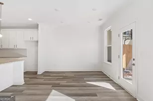 5629 Overview Dr, Flowery Branch, GA 30542 - Photo 7