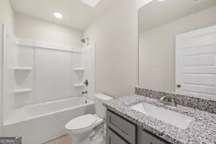 5651 Chickory Dr, Flowery Branch, GA 30542 - Photo 17