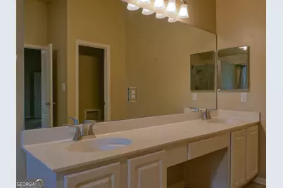 236 Hunting Court, Jonesboro, GA 30236 - Photo 17