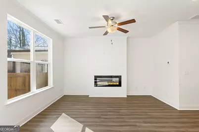 5611 Chickory Drive, Flowery Branch, GA 30542 - Photo 13