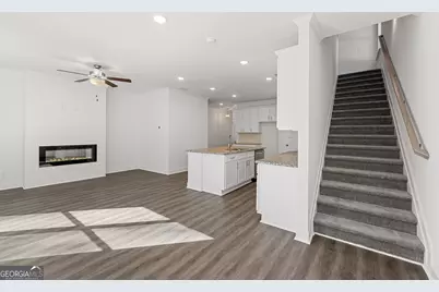 5611 Chickory Drive, Flowery Branch, GA 30542 - Photo 11