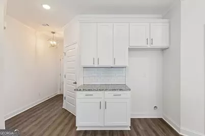 5611 Chickory Drive, Flowery Branch, GA 30542 - Photo 7