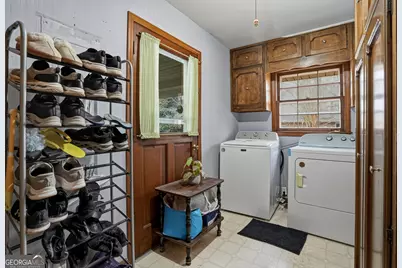 552 Ben Court SW, Lilburn, GA 30047 - Photo 5